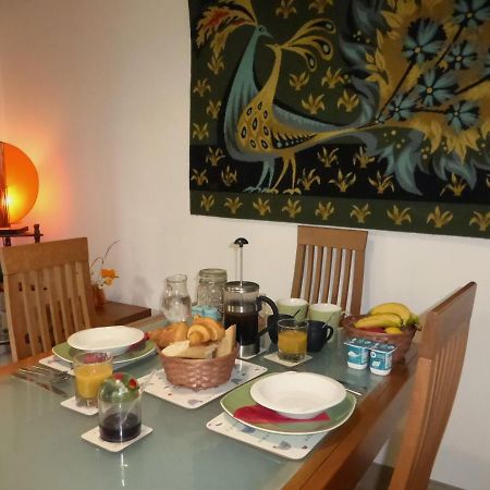Bed and Breakfast Chez Kate à Charroux  Extérieur photo