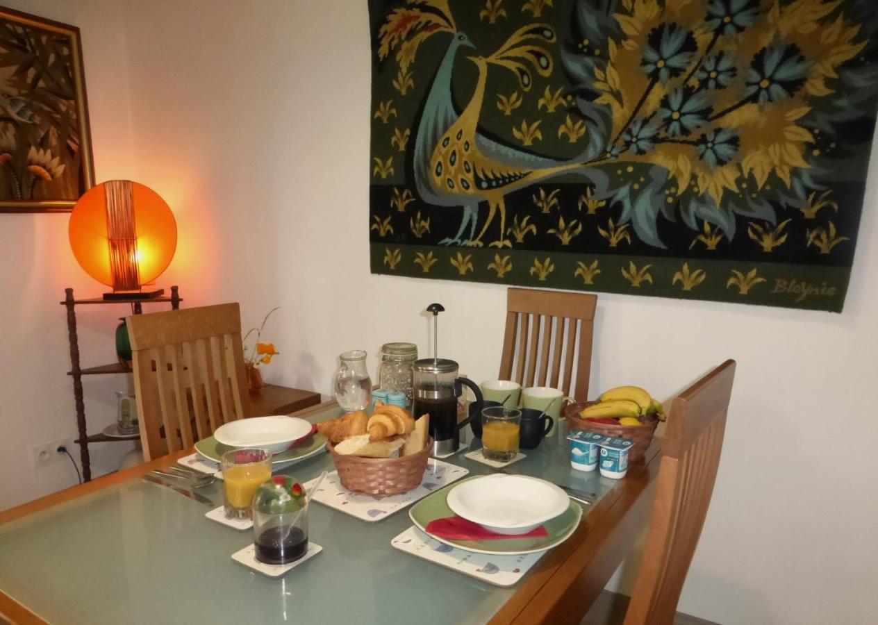 Bed and Breakfast Chez Kate à Charroux  Extérieur photo